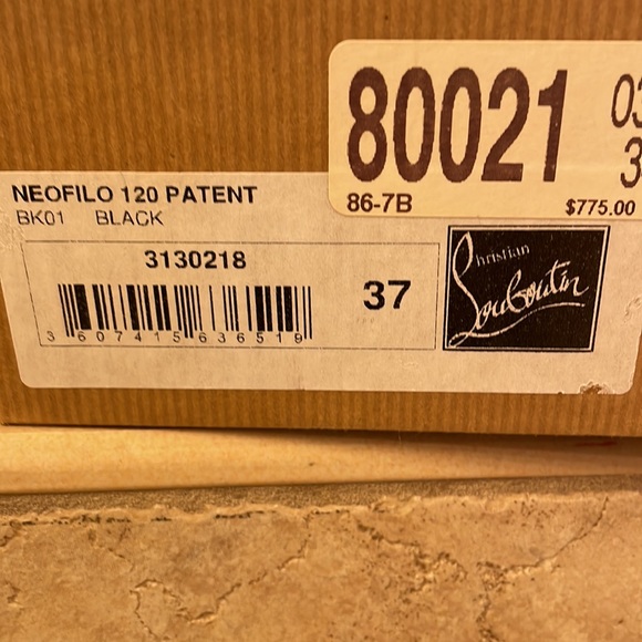 Louboutin neofilo round toe pump - Picture 4 of 6